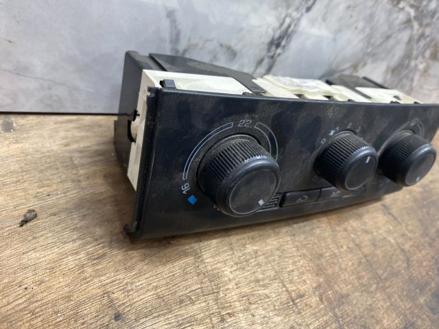 bontott SKODA FABIA II Fűtéskapcsoló (manuális klímás)