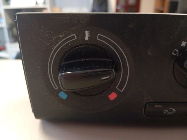 bontott SKODA FABIA II Fűtéskapcsoló (manuális klímás)