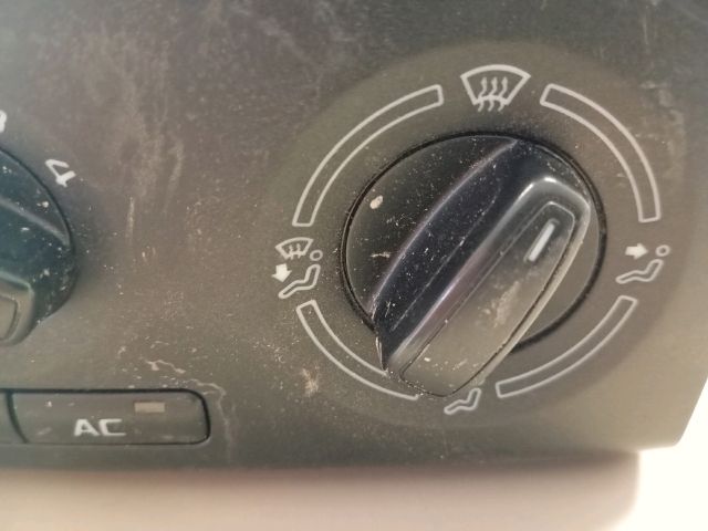 bontott SKODA FABIA II Fűtéskapcsoló (manuális klímás)