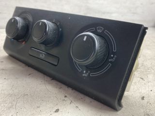 bontott SKODA FABIA II Fűtéskapcsoló (Nem klímás)