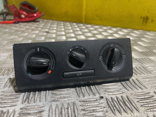 bontott SKODA FABIA II Fűtéskapcsoló (Nem klímás)