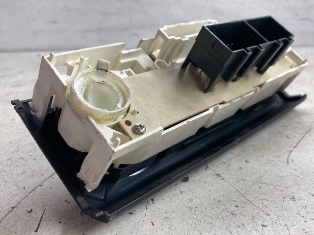 bontott SKODA FABIA II Fűtéskapcsoló (Nem klímás)