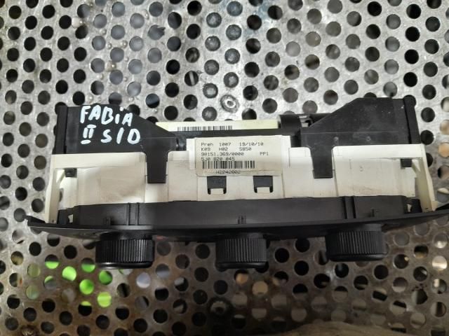 bontott SKODA FABIA II Fűtéskapcsoló