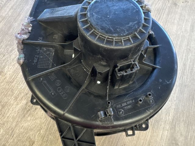 bontott SKODA FABIA II Fűtőmotor (Klímás)