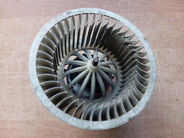 bontott SKODA FABIA II Fűtőmotor (Nem klímás)