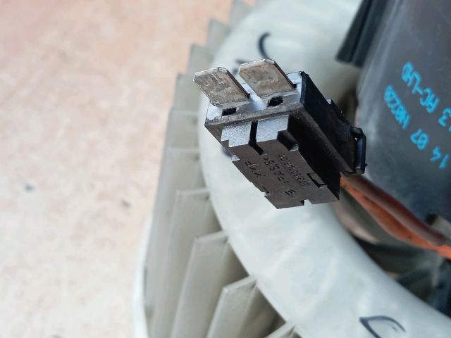 bontott SKODA FABIA II Fűtőmotor (Nem klímás)