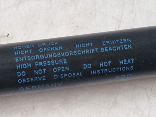 bontott SKODA FABIA II Gázrugós Kitámasztó Teleszkóp Csomagtérajtó (Pozíciófüggetlen)