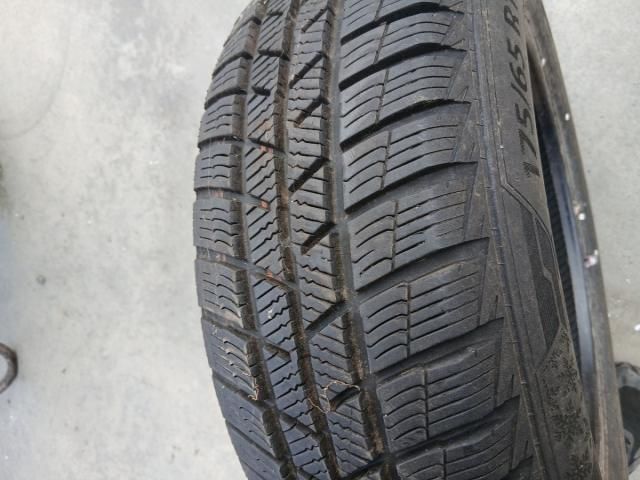 bontott SKODA FABIA II Gumiabroncs (1 db)