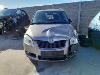 bontott SKODA FABIA II Gumiabroncs (1 db)