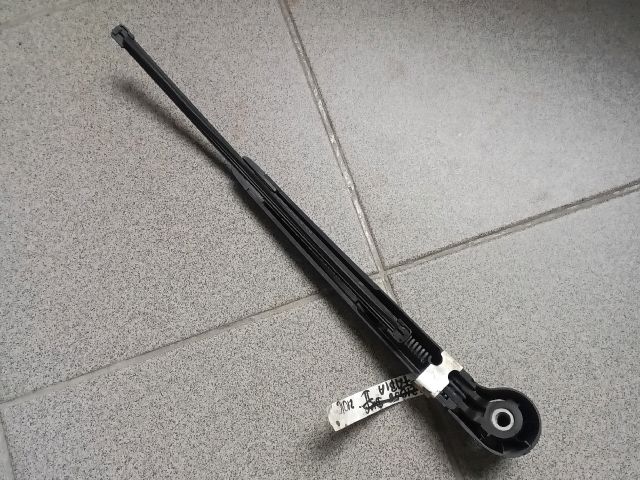 bontott SKODA FABIA II Hátsó Ablaktörlő Kar