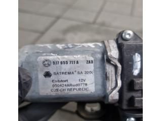 bontott SKODA FABIA II Hátsó Ablaktörlő Motor