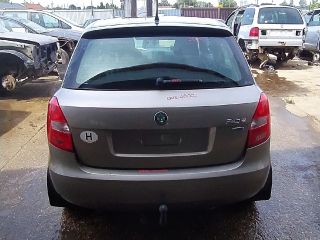 bontott SKODA FABIA II Hátsó Ablaktörlő Motor