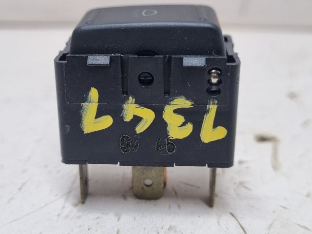 bontott SKODA FABIA II Hátsó Ködzárófény Kapcsoló