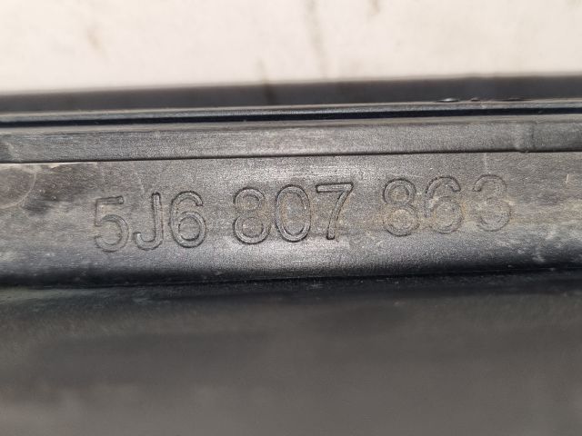 bontott SKODA FABIA II Hátsó középső Lökhárító Tartó (Műanyag)