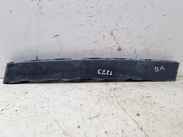 bontott SKODA FABIA II Hátsó középső Lökhárító Tartó (Műanyag)