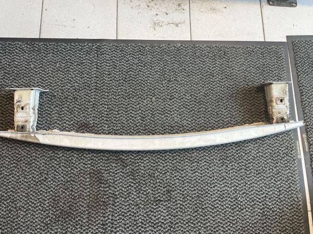 bontott SKODA FABIA II Hátsó Lökhárító Merevítő (Fém)