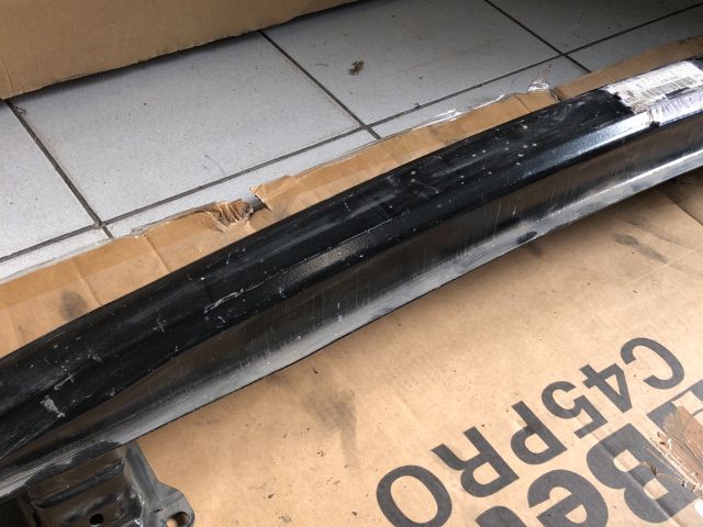 bontott SKODA FABIA II Hátsó Lökhárító Merevítő (Fém)