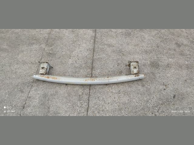 bontott SKODA FABIA II Hátsó Lökhárító Merevítő (Fém)