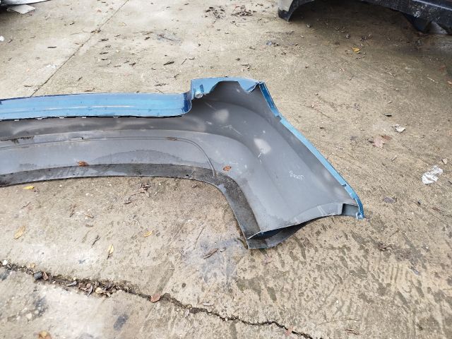 bontott SKODA FABIA II Hátsó Lökhárító (Részeivel)