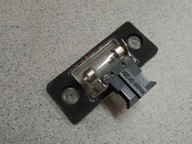 bontott SKODA FABIA II Hátsó Rendszámtábla Világítás