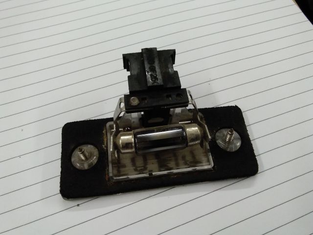 bontott SKODA FABIA II Hátsó Rendszámtábla Világítás