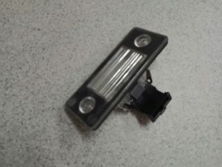 bontott SKODA FABIA II Hátsó Rendszámtábla Világítás