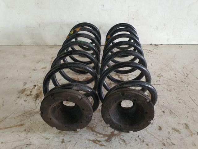 bontott SKODA FABIA II Hátsó Rugó Pár