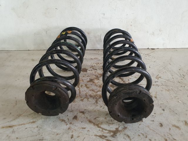 bontott SKODA FABIA II Hátsó Rugó Pár