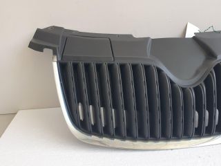 bontott SKODA FABIA II Hűtőrács