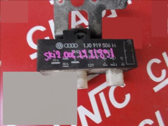 bontott SKODA FABIA II Hűtőventilátor Elektronika