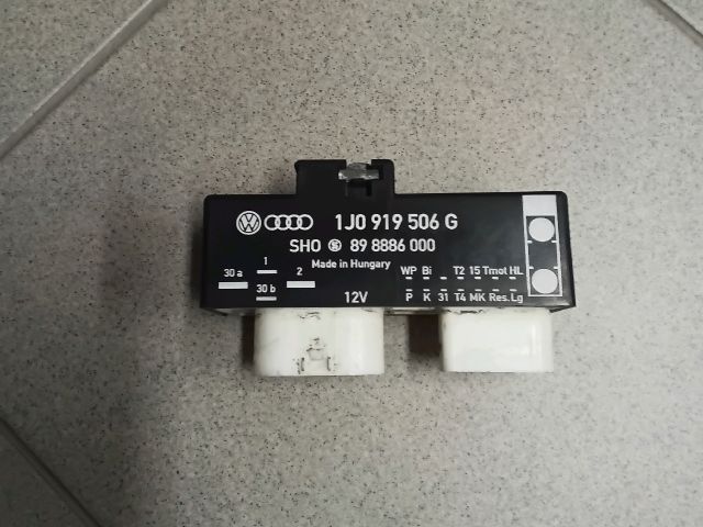 bontott SKODA FABIA II Hűtőventilátor Elektronika