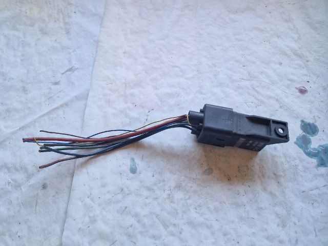 bontott SKODA FABIA II Izzító Relé