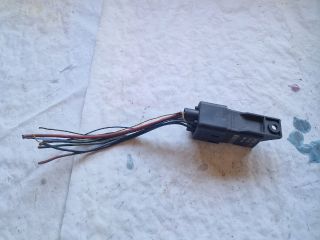 bontott SKODA FABIA II Izzító Relé