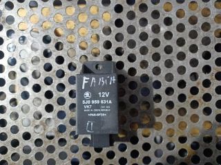 bontott SKODA FABIA II Izzító Relé