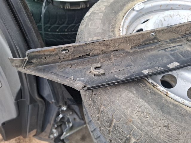 bontott SKODA FABIA II Jobb B Oszlop Díszléc