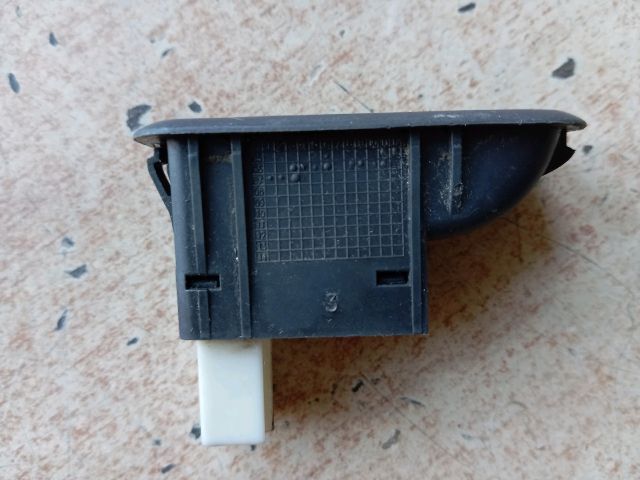 bontott SKODA FABIA II Jobb első Ablakemelő Kapcsoló