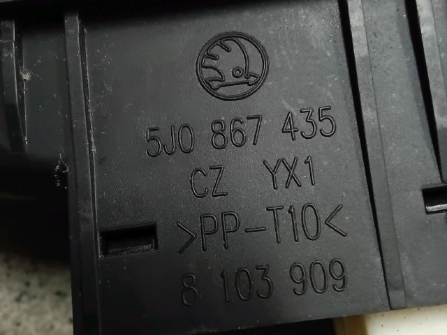 bontott SKODA FABIA II Jobb első Ablakemelő Kapcsoló