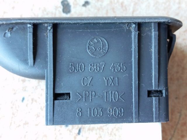 bontott SKODA FABIA II Jobb első Ablakemelő Kapcsoló