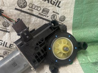 bontott SKODA FABIA II Jobb első Ablakemelő Motor