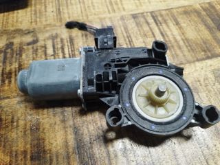 bontott SKODA FABIA II Jobb első Ablakemelő Motor