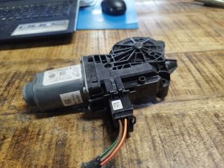 bontott SKODA FABIA II Jobb első Ablakemelő Motor