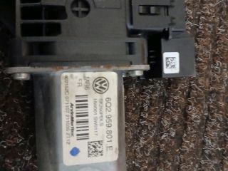 bontott SKODA FABIA II Jobb első Ablakemelő Motor