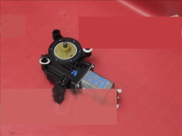 bontott SKODA FABIA II Jobb első Ablakemelő Motor