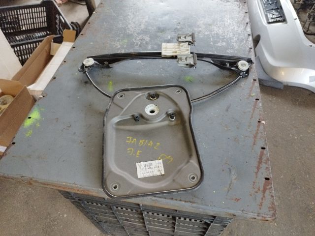 bontott SKODA FABIA II Jobb első Ablakemelő Szerkezet (Elektromos)