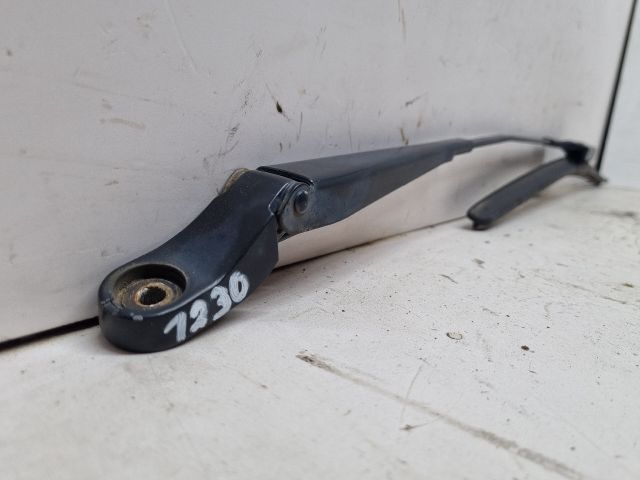 bontott SKODA FABIA II Jobb első Ablaktörlő Kar