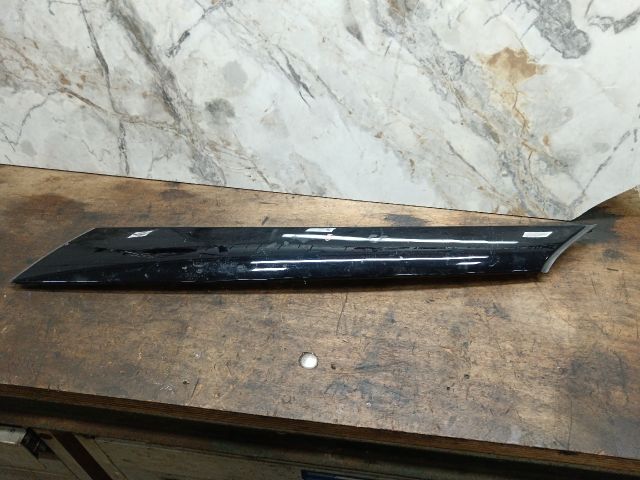 bontott SKODA FABIA II Jobb első Ajtó Díszléc