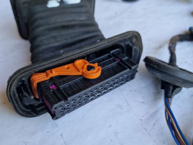 bontott SKODA FABIA II Jobb első Ajtó Kábelköteg