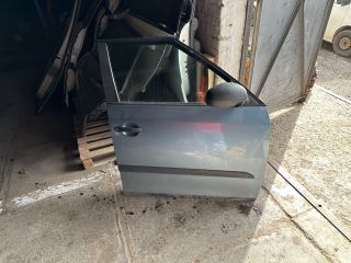 bontott SKODA FABIA II Jobb első Ajtó (Részeivel)