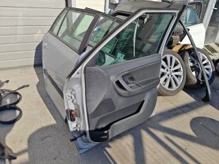 bontott SKODA FABIA II Jobb első Ajtó (Részeivel)