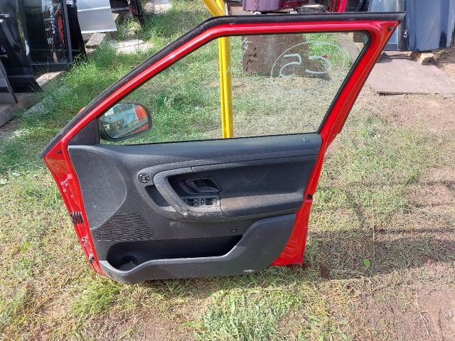 bontott SKODA FABIA II Jobb első Ajtó (Részeivel)